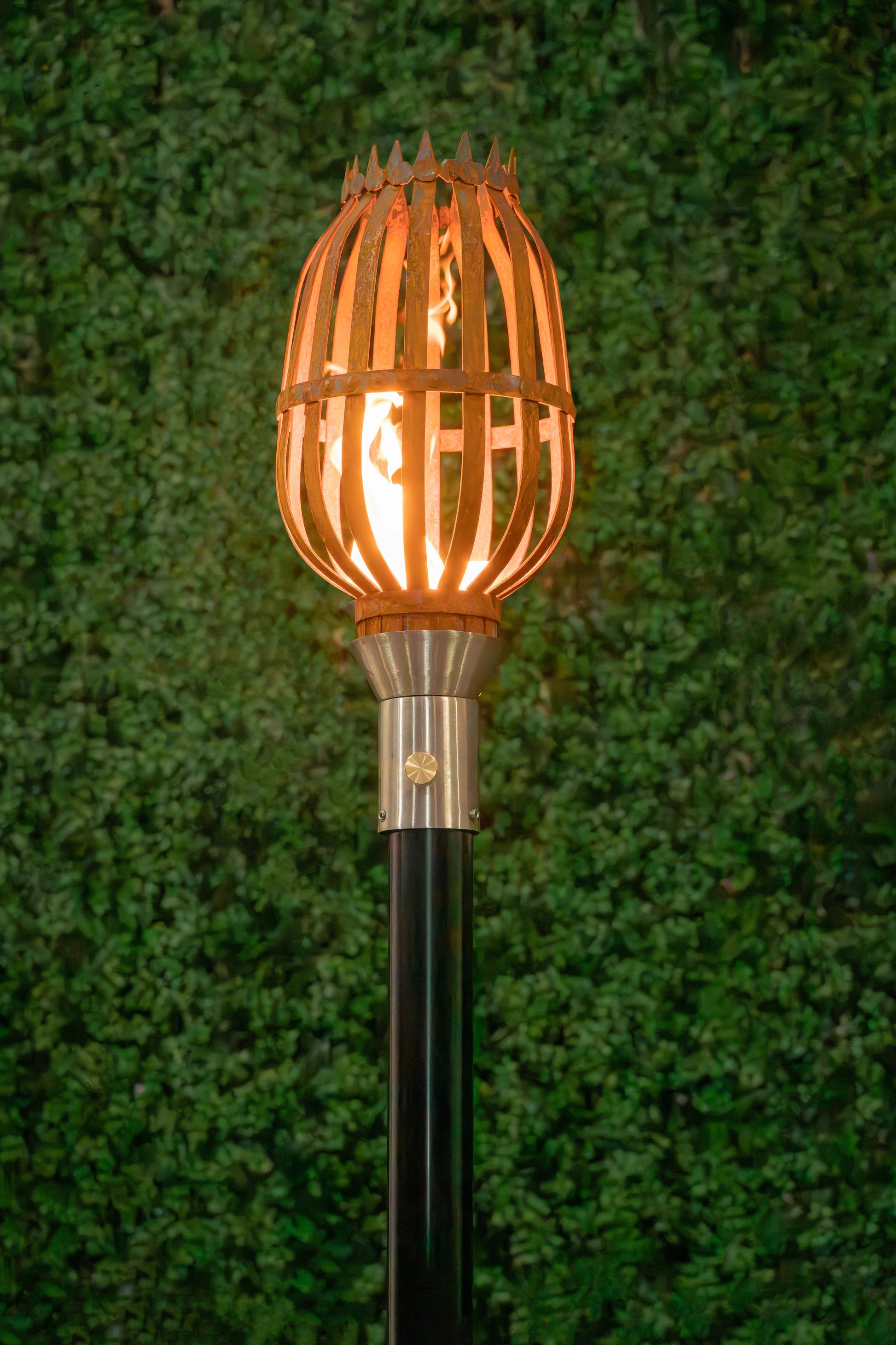 urn-original-top-torch-post-complete-stainless-steel