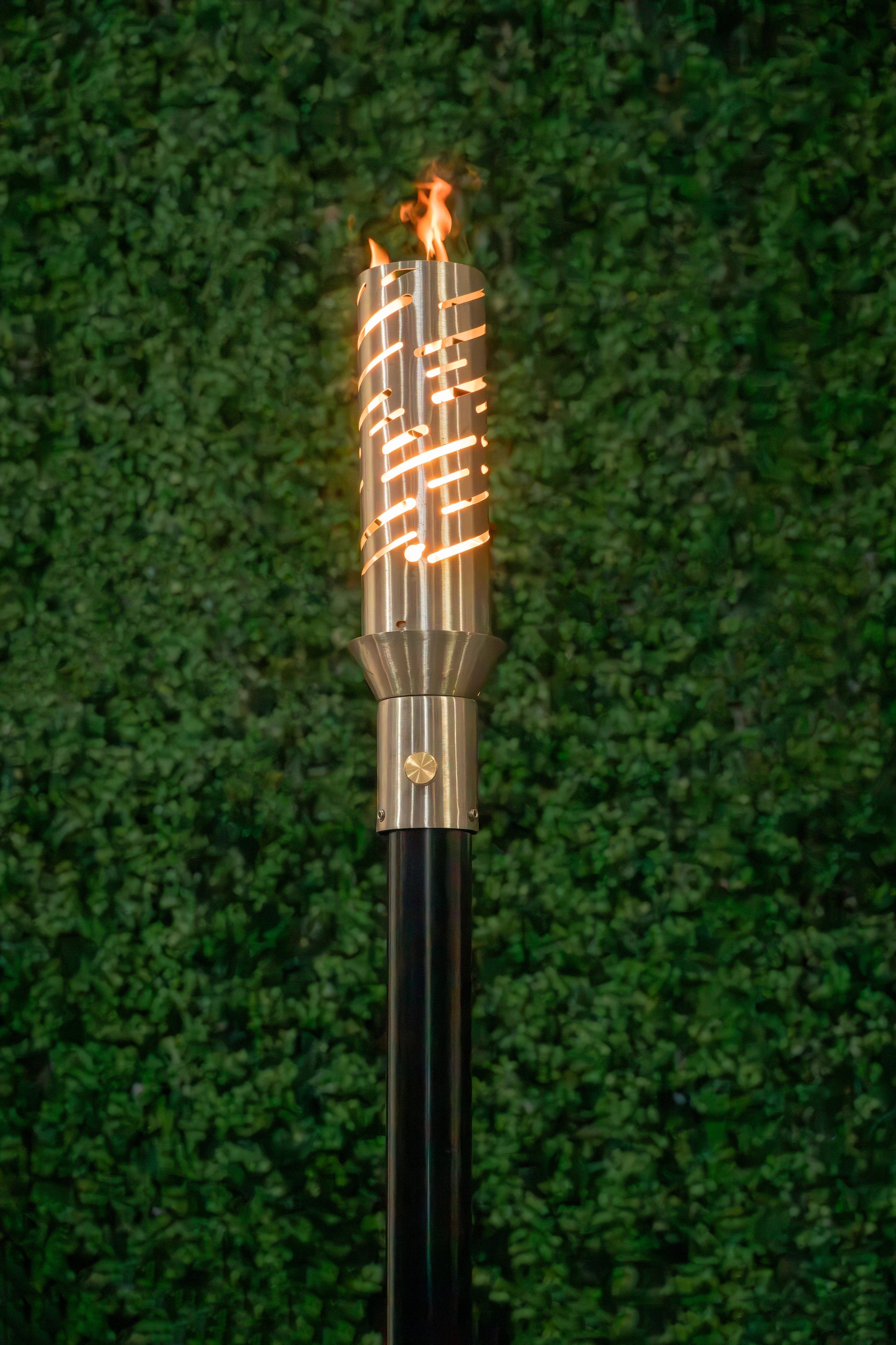 comet-torch-with-top-lite-torch-base-stainless-steel