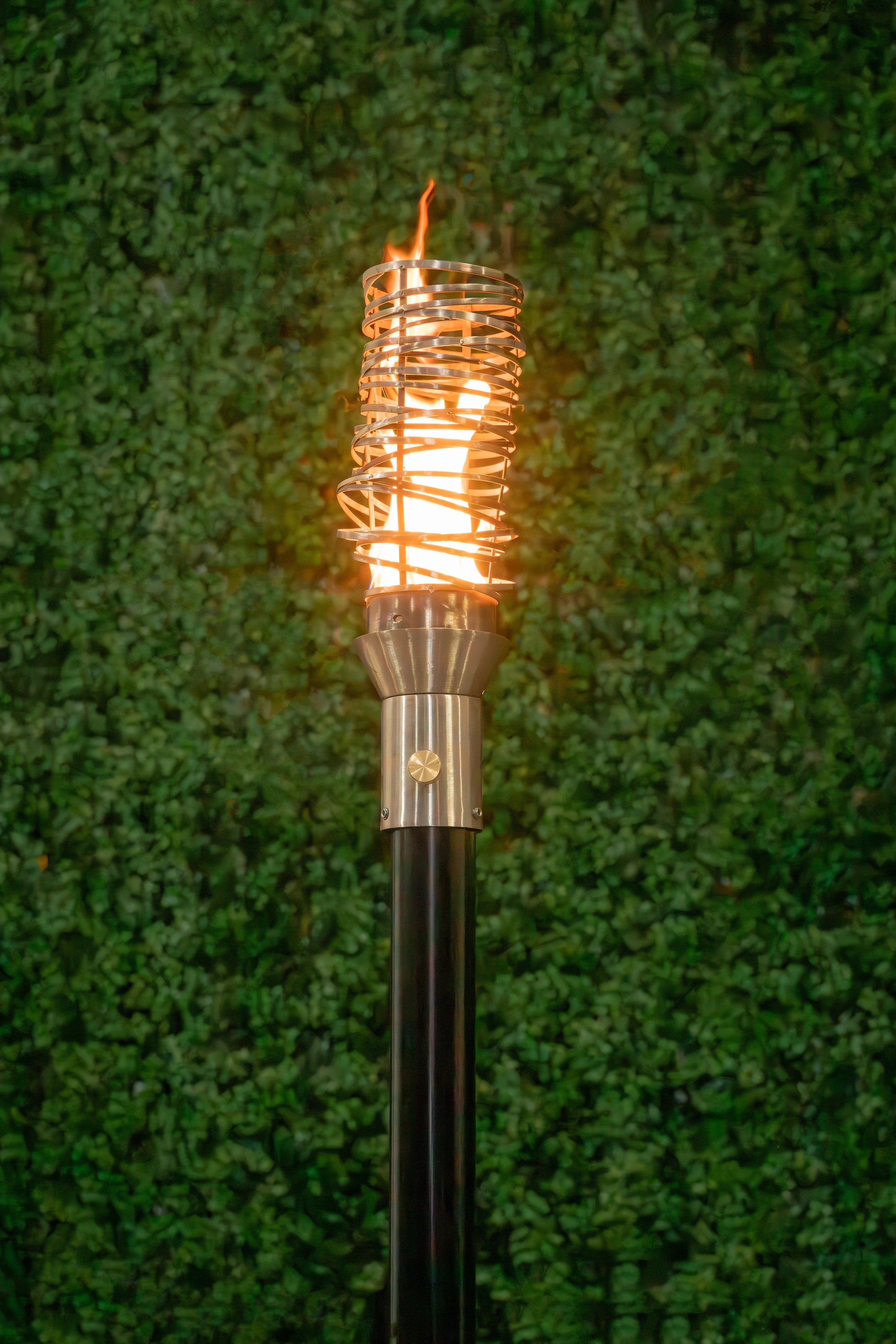 cyclone-torch-with-original-top-torch-base-stainless-steel